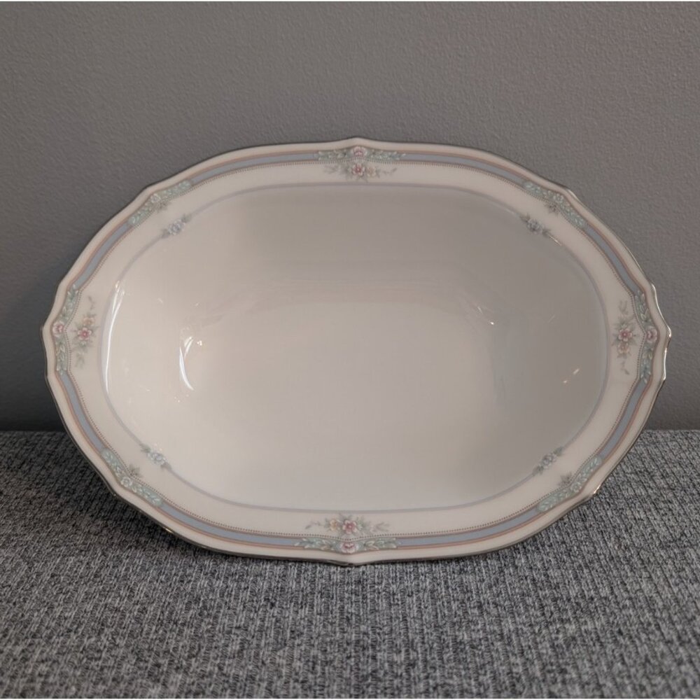 Noritake "Rothschild" Ivory China 10x7 Serving/Vegetable Dish, Platinum Trim EUC